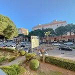 2 Pieces Apartement A Frejus Avec Parking