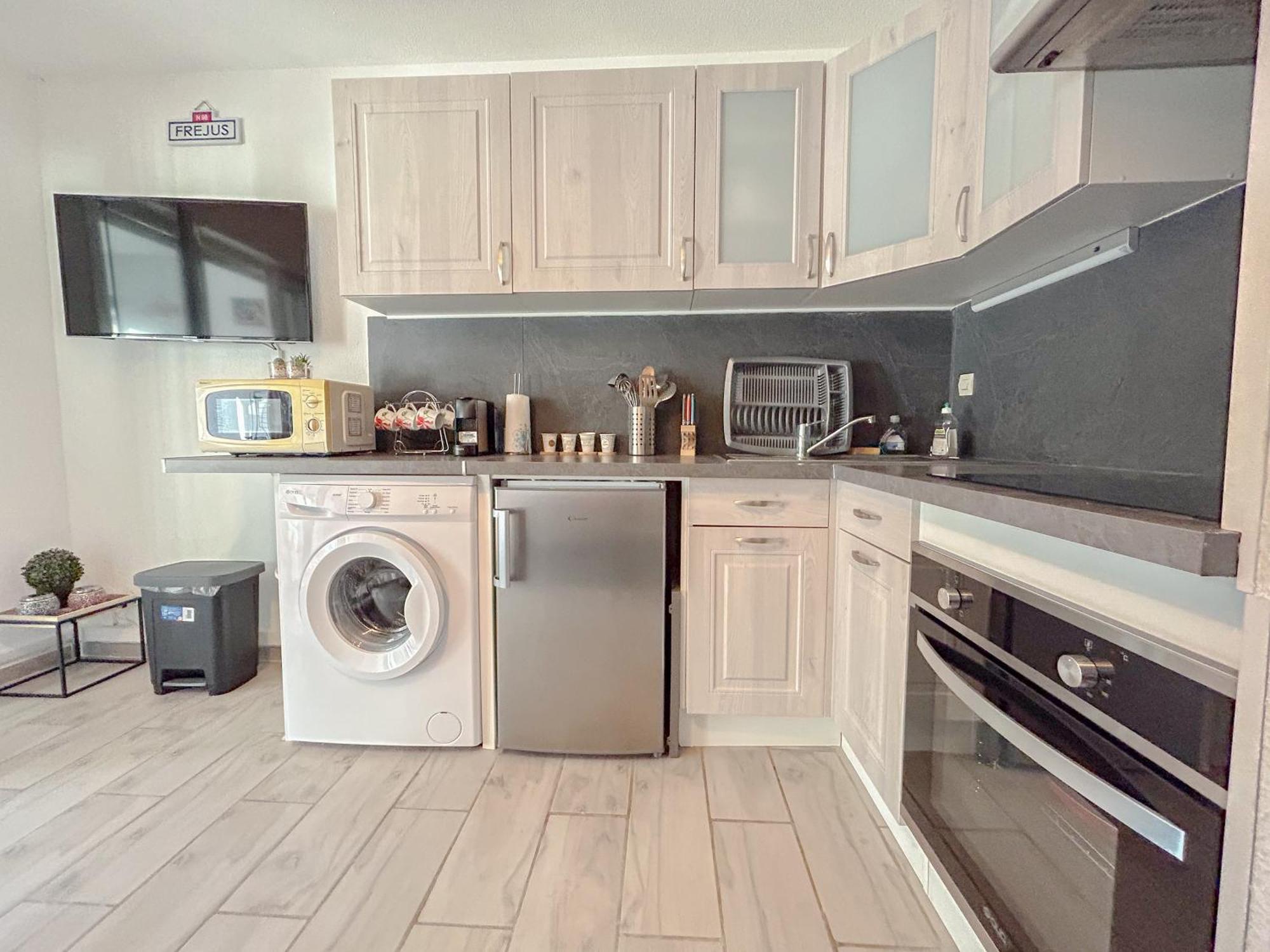 Appartement 2 Pieces A Avec Parking